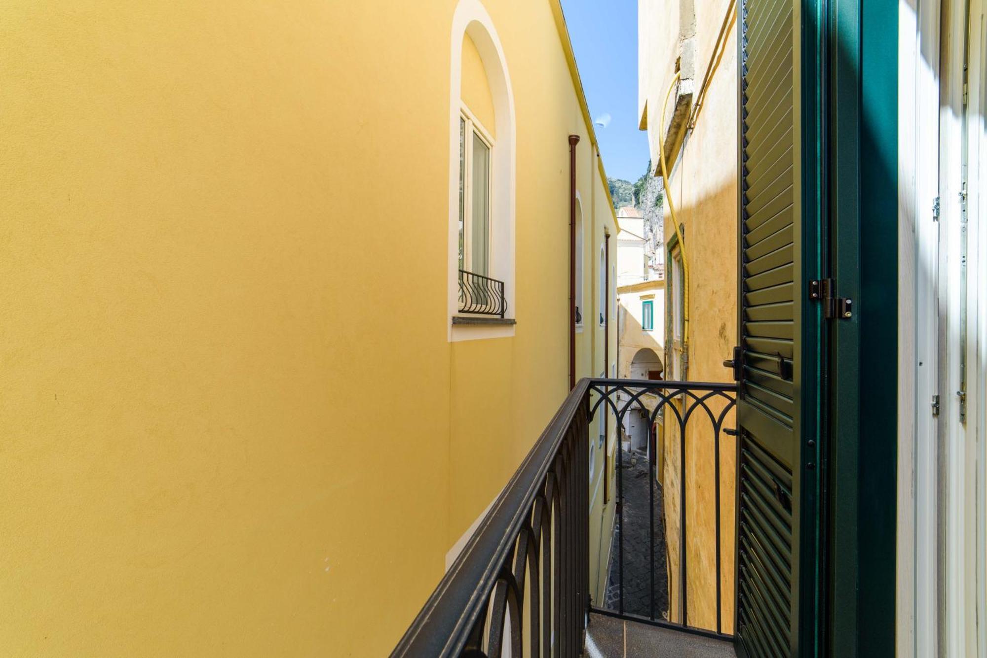 Cloister Suites Amalfi Exterior foto